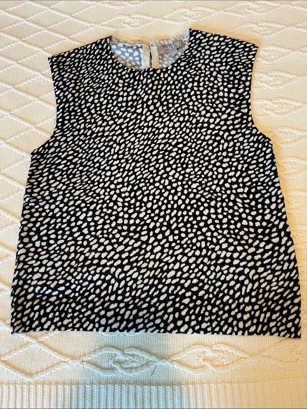J. Crew Black and White Patterned Cashmere vest size 2 NEW